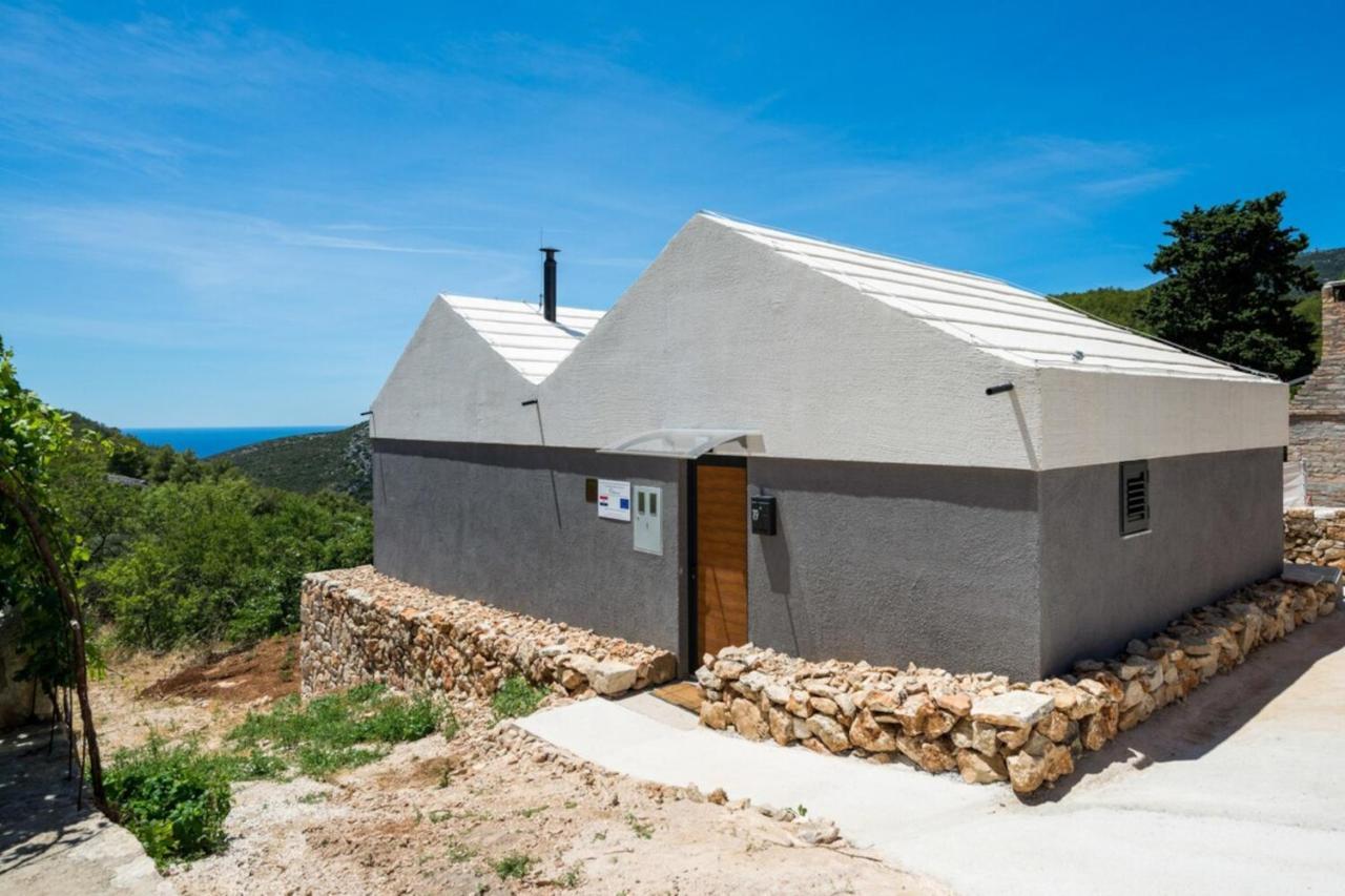 הוילה Komiža Rural House Pikola With Sea View On Vis Island מראה חיצוני תמונה